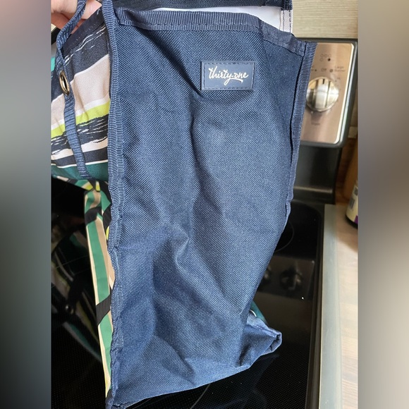 Thirty-One All-Day Organizing Tote - Sea Stripe - Picture 5 of 6